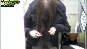 Secret cam spies on girls defecating